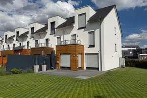 6-Zimmer Reihenendhaus zu Vermieten