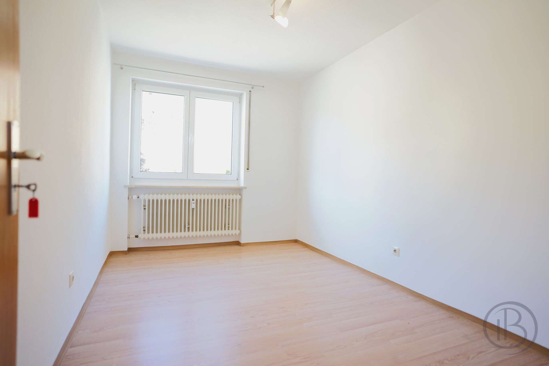 Immobilie in Siegsdorf - Zwei großzügige Wohnungen auf einer Ebene - flexibel verbindbar als Alternative zum Einfamilienhaus! - Bild 5