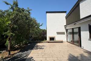 Exklusive Architektenvilla in Toplage in Heilbronn-Ost – Wohnen im Grünen mit Blick auf den Wartberg – Die vollständige Adresse der Immobilie erhältst du vom Anbieter., 74074 Heilbronn, Heilbronn – Vorschaubild 9