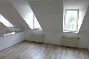 *Zentrum * Gemütliches Apartment mit neuer Einbauküche * Frei – Die vollständige Adresse der Immobilie erhältst du vom Anbieter., 9111 Zentrum, Chemnitz – Vorschaubild 2