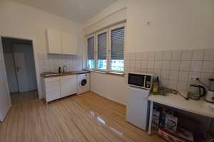 Wohnen mit Charakter: 1-Zimmer-Wohnung in zentraler Lage von Essen – Goethestraße 4, 45128 Südviertel, Essen – Vorschaubild 3