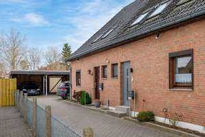 Ein Zuhause zum Ankommen - in einer ruhigen Wohnlage von Bremen‑Farge – Die vollständige Adresse der Immobilie erhältst du vom Anbieter., 28777 Rekum, Bremen – Vorschaubild 1