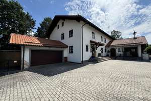Exklusives Landhaus mit Einliegerwohnung, Gewerbefläche und weitläufigem Grundstück – Die vollständige Adresse der Immobilie erhältst du vom Anbieter., 84546 Egglkofen – Vorschaubild 9