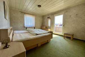 Stilvolles Einfamilienhaus mit Einliegerwohnung und Traumgarten – Die vollständige Adresse der Immobilie erhältst du vom Anbieter., 72762 Reutlingen-Mitte, Reutlingen – Vorschaubild 16