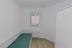 **Gut geschnittene 2-Zimmer-Erdgeschosswohnung mit Wannenbad** – Schwabstraße 33B, 70197 Rotebühl, Stuttgart – Vorschaubild 5