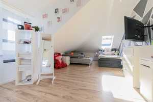 Schickes Familiennest mit 8 Zimmern! – Sandforlinger Ring 32, 21714 Stade (Kreis) – Vorschaubild 23