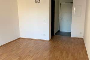 Appartement mit Pantryküche und Balkon -  für Studenten und Azubis – Blumenstraße 14a, 93055 Ostenviertel, Regensburg – Vorschaubild 5
