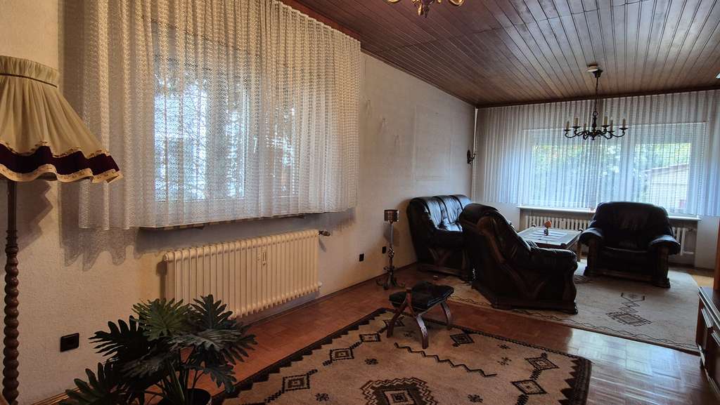 Immobilie in Schifferstadt - Zweifamilienhaus mit vielen Möglichkeiten in familienfreundlicher Lage - Bild 4