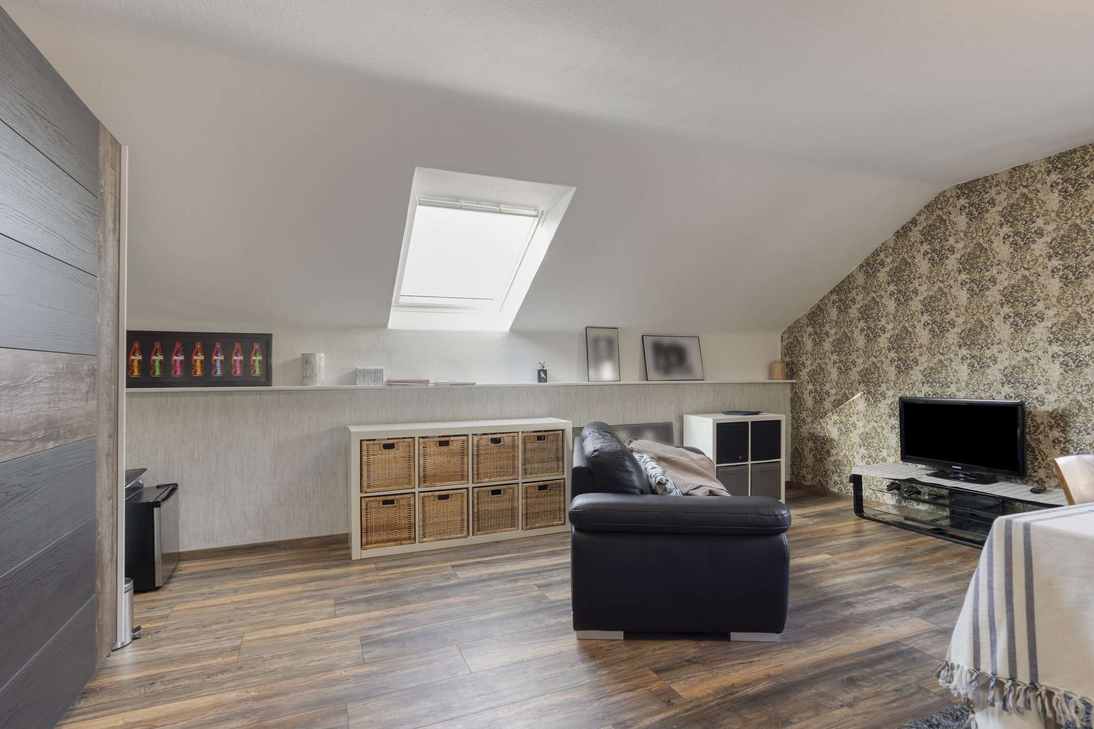 Immobilie in Brachbach - Einzugsbereit! Einfamilienhaus mit Einliegerwohnung in Brachbach * RENOVIERT und teilw. modernisiert - Bild 11