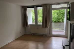 Helle teilmöblierte 1-Raum-Wohnung mit Blick ins Grüne und Küche – Frankenstraße 15, 53175 Hochkreuz, Bonn – Vorschaubild 2