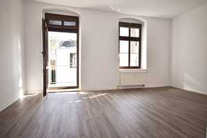 2-Raum • modernes Laminat • Bad mit Wanne • Haus mit Aufzug • Stellplatz • Küche ohne Fenster – Chemnitz – Vorschaubild 8