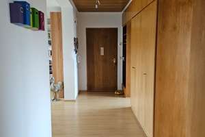 Helle 2,5-Zimmer-Dachgeschosswohnung mit großer Terrasse, Einbauküche und Tiefgaragenstellplatz – Die vollständige Adresse der Immobilie erhältst du vom Anbieter., 91052 Röthelheim, Erlangen – Vorschaubild 8