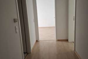 Ruhig gelegen: Schöne 3 Zimmer Wohnung mit eigenem Garten! – Die vollständige Adresse der Immobilie erhältst du vom Anbieter., 4178 Böhlitz-Ehrenberg, Leipzig – Vorschaubild 10