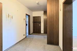 Döhren - Wiehbergpark mit Blick über die Leinemasch: 3-Zimmer-ETW, 84m², Garage, EBK, Keller, 3. OG – Die vollständige Adresse der Immobilie erhältst du vom Anbieter., 30519 Döhren, Hannover – Vorschaubild 3