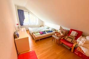 Freistehendes Einfamilienhaus in begehrter Feldrandlage von Schwalbach! – Die vollständige Adresse der Immobilie erhältst du vom Anbieter., 65824 Schwalbach am Taunus – Vorschaubild 9