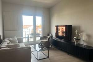 Hochwertige 2-ZimmerWhg mit Balkon&Stellplatz (Ausschließlich mit Übernahme der Möbilierung & Küche)