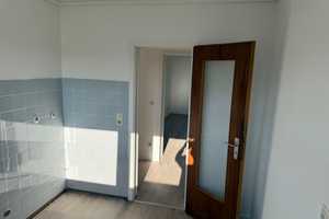 Lichtdurchflutete 3-Zimmer-Wohnung mit sonnigem Balkon – Ernst-Sievers-Str. 17, 49078 Osnabrück – Vorschaubild 12