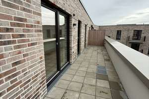 Moderne 2-Zimmer-Neubauwohnung mit Dachterrasse und Tiefgaragenstellplatz in Hamburg-Bahrenfeld