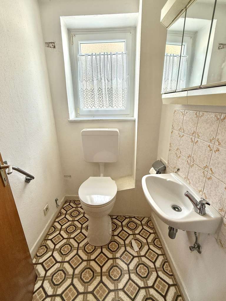 Immobilie in Buseck - Einfamilienhaus im Ortskern von Alten-Buseck - Bild 3