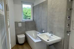 Bezugsfreie 2-Zimmer-Wohnung nach hochwertiger Sanierung – Adlergestell 245, 12489 Adlershof, Berlin – Vorschaubild 2