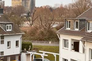 Charmante 2-Zimmer Dachgeschosswohnung in Bonn-Beuel – Die vollständige Adresse der Immobilie erhältst du vom Anbieter., 53225 Schwarzrheindorf/Vilich-Rheindorf, Bonn – Vorschaubild 10