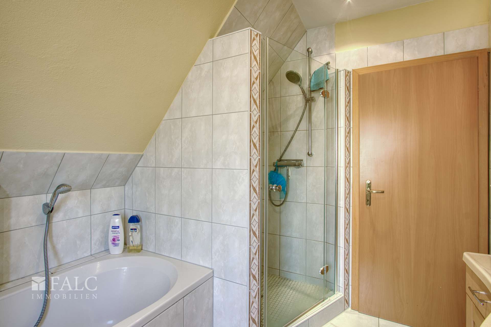 Immobilie in Warsow - Gepflegtes Einfamilienhaus mit beheiztem Wintergarten und zusätzlicher Nutzfläche - Bild 11