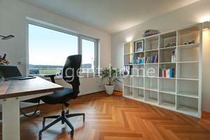 Property thumbnail 25