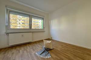 Gemütliche 3 Raum Wohnung in 1.Etage – Paul-Bertz-Straße 165, 9120 Helbersdorf, Chemnitz – Vorschaubild 4