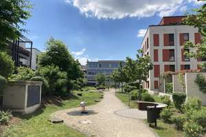 Wohnen fast wie im Haus: Großzügige 3-Zimmer-EG-Whg. mit 3-seitiger Belichtung und eigenem Garten  – Kattreinstraße 81, 64295 Darmstadt-West, Darmstadt – Vorschaubild 5