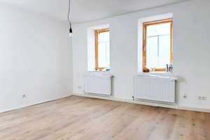 Reserviert: Sanierte 2-Zimmer-Wohnung: Zentrale Lage in Erlangen – perfekt geeignet für WG-Nutzung – Die vollständige Adresse der Immobilie erhältst du vom Anbieter., 91054 Tal, Erlangen – Vorschaubild 5