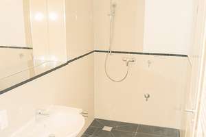 "Ein Zuhause zum Wohlfühlen – Helle 2-Zimmer-Wohnung mit Balkon" – Eilenburger Straße 20a/b, 4317 Reudnitz-Thonberg, Leipzig – Vorschaubild 11