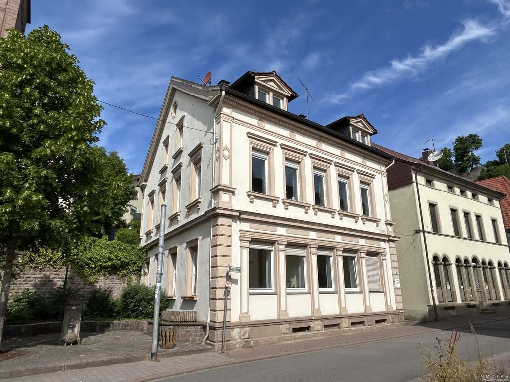Immobilie in Wolfstein - BIETERVERFAHREN - PROVISIONSFREI -Historisches Wohn- und Geschäftshaus mit Entwicklungspotenzial - Bild 0