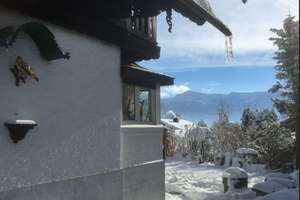Alpenchalet Bj. 1926, Bergblick, 6 Zimmern 180 qm, Grund 1212 m² & Baurecht in Murnau – Schwaigangerstr. 9, 82418 Murnau am Staffelsee – Vorschaubild 2