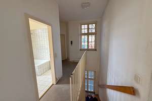 SOMMERAKTION* LEERE VIER ZIMMER MAISONETTE WOHNUNG AUF 2 EBENEN! – An der Steinkaul 16, 47259 Hüttenheim, Duisburg – Vorschaubild 7