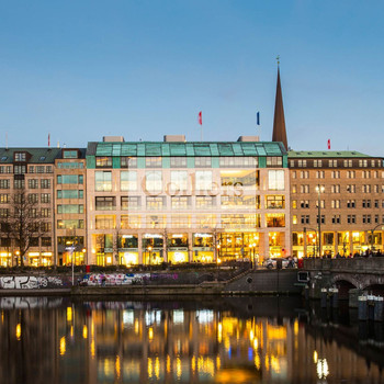 Zum Mittag an die Alster!
