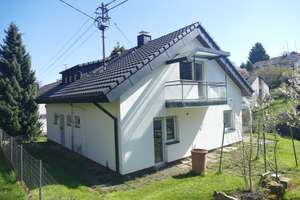 EFH in Grünwettersbach mit Südosthanglage, neues Dach, Wärmepumpe und Photovoltaik mit Speicher – Pfeilerweg 10, 76228 Grünwettersbach, Karlsruhe – Vorschaubild 4