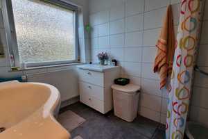 - Verkauft - Bringen Sie das solide Mehrfamilienhaus wieder zum Strahlen! – Herford (Kreis) – Vorschaubild 8