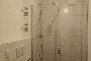 Erstbezug Neubau 3-Zimmer Wohnung mit Einbauküche, Balkon, Terrasse und Garten in Darmstadt-Mitte – Donnersbergring 4, 64295 Mitte, Darmstadt – Vorschaubild 12