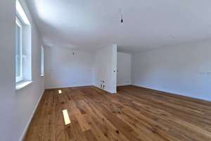 Bezugsfertige DG-Maisonettewohnung inkl. EBK (provisonsfrei) in Trudering – Die vollständige Adresse der Immobilie erhältst du vom Anbieter., 81825 Waldtrudering, München – Vorschaubild 8
