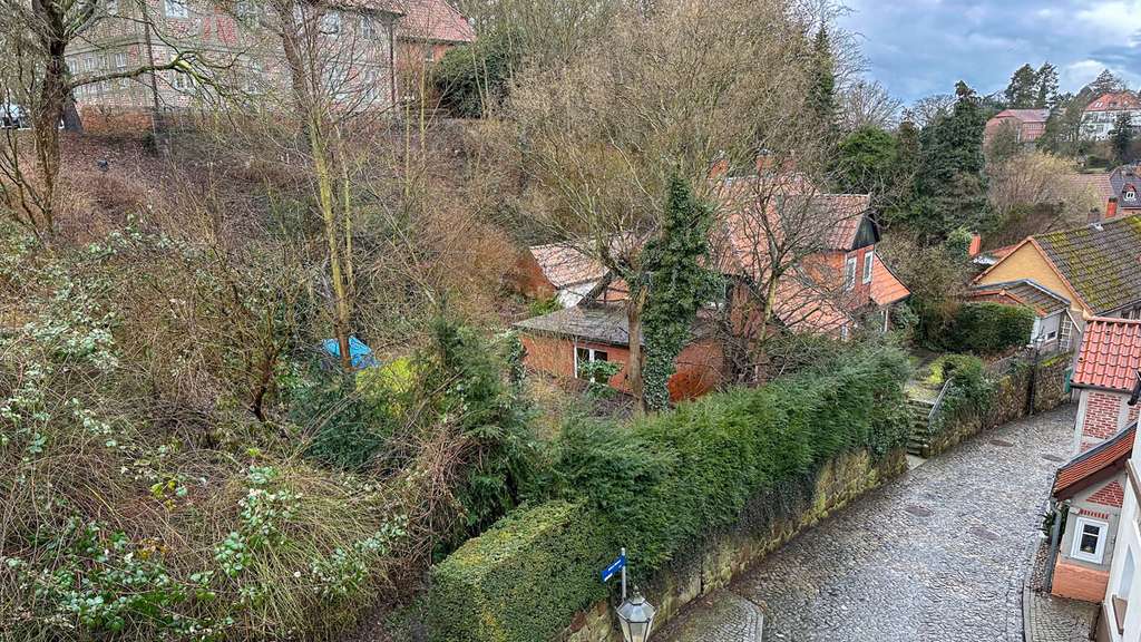 Immobilie in Lauenburg/Elbe - Familienhaus - Viel Platz in historischer Wohnlage - Bild 1