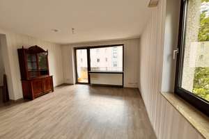 Geschmackvolle 3,5-Raum-Wohnung mit Garage und Einbauküche in Braunschweig – Hartgerstrasse 22, 38104 Östliches Ringgebiet, Braunschweig – Vorschaubild 3