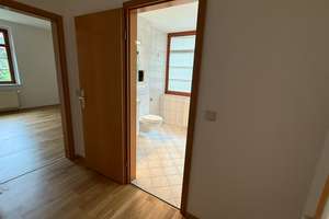 Nachmieter ab 1.10. gesucht ! Moderne EBK - Tageslichtbad - im 1.OG ! – Zeißstraße 74, 9131 Hilbersdorf, Chemnitz – Vorschaubild 3
