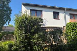 REH mit Vollkeller und Einzelgarage in ruhiger Wohnlage – Stormarn (Kreis) – Vorschaubild 2