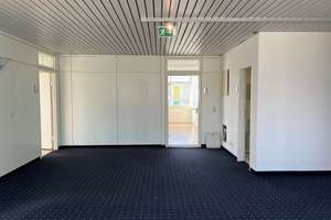 Bürofläche mit Wohnperspektive am Ulmer Eselsberg! – Die vollständige Adresse der Immobilie erhältst du vom Anbieter., 89075 Eselsberg, Ulm – Vorschaubild 12