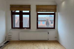 Modernisierte Wohnung mit drei Zimmern und Einbauküche in Hannover – An der Oberen Marsch 6, 30419 Stöcken, Hannover – Vorschaubild 2