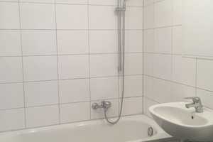 FRISCH renoviert | MODERN | GRÜNE Umgebung | Sofort verfügbar... – Leonhard-Frank-Straße 11, 4318 Leipzig – Vorschaubild 4