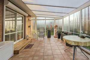 Bungalow mit 158 m² Wohn- und Nutzfläche und Garage
in ruhiger Sackgassenlage am Waldrand – Steinburg (Kreis) – Vorschaubild 12
