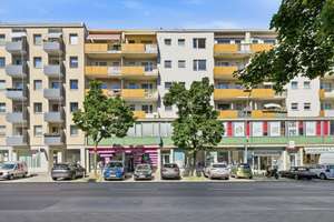 Güntzelkiez in Wilmersdorf: Sanierungsbedürftige 3-Zimmer-Wohnung mit Balkon – Die vollständige Adresse der Immobilie erhältst du vom Anbieter., 10717 Wilmersdorf, Berlin – Vorschaubild 16