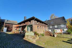 Idyllisches Haus auf ruhiger Hofanlage – Kreizhof 1, 53804 Much – Vorschaubild 5