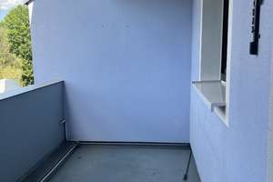 Gepflegte, helle  3-Zimmer-Wohnung mit Balkon zu verkaufen – Lessingweg 5, 95447 Altstadt, Bayreuth – Vorschaubild 8